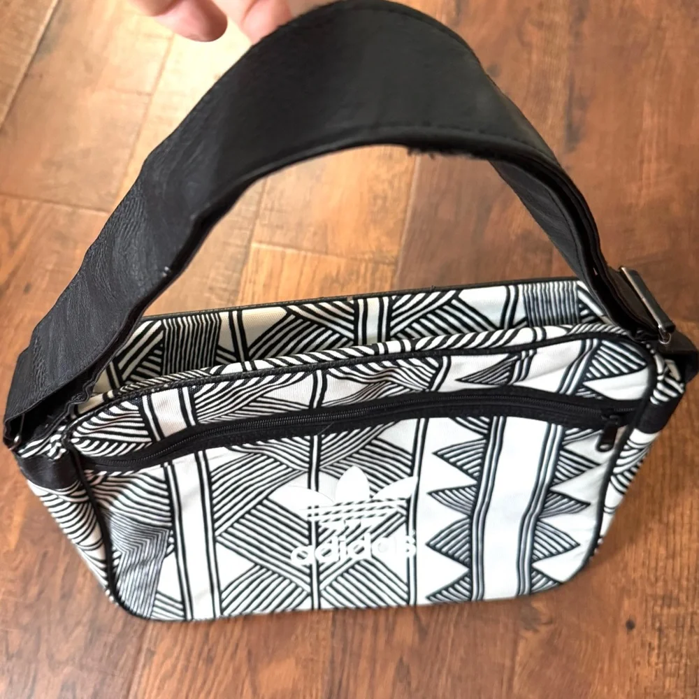 ADIDAS black & white tote/travel/airline RARE, Mexkumrex Aztec Pattern, unisex